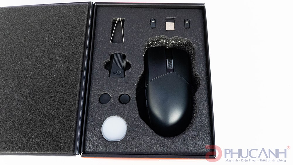 Asus ROG Chakram Core và ROG Chakram Wireless 